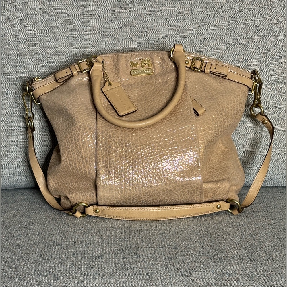 Coach Madison Lindsey Satchel Champagne Gold/Tan Leather, EUC - No. J1193-18942
